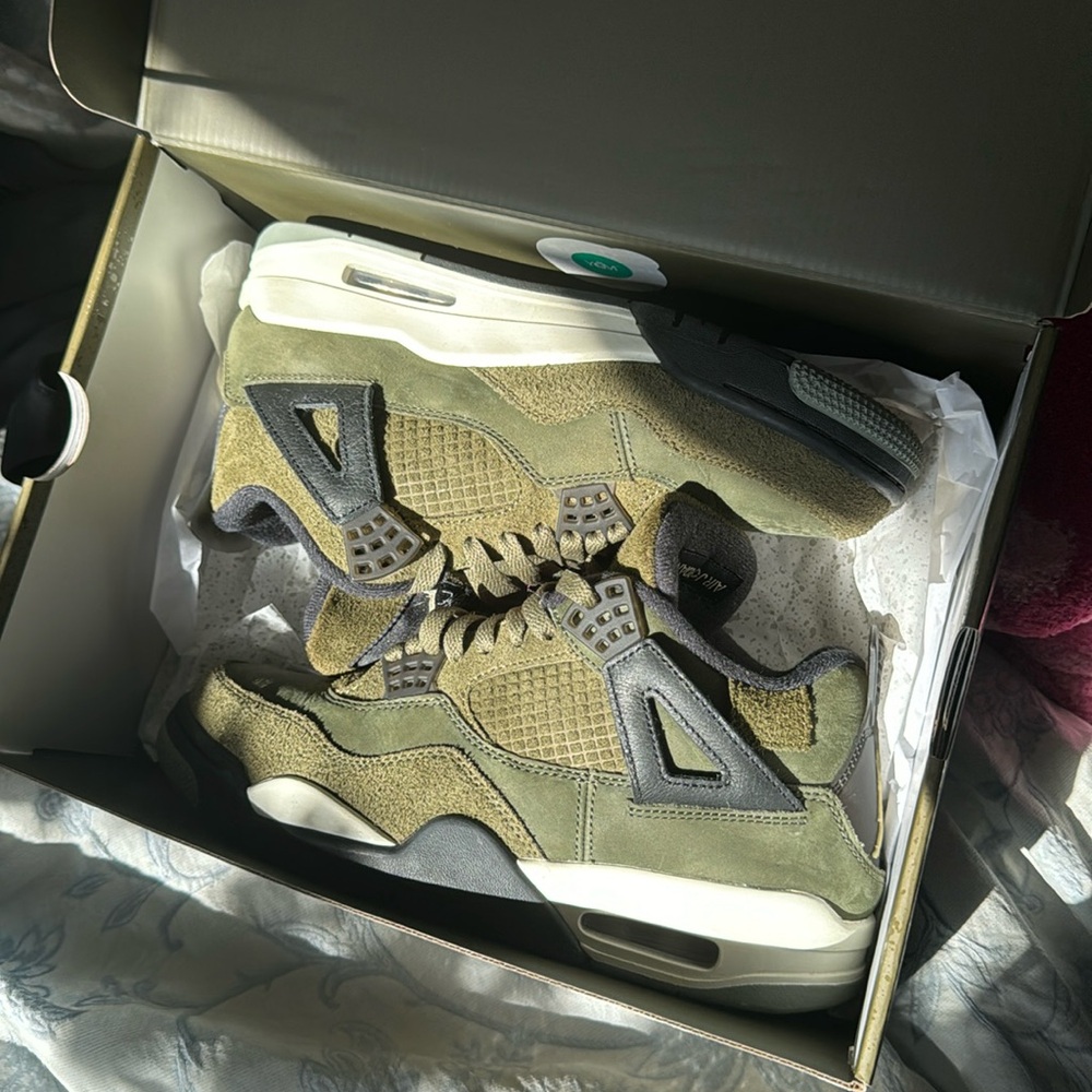 Jordan Nike 4 Retro SE Craft Medium Olive Size 8